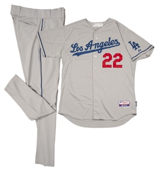 Clayton Kershaw 2014  Los Angeles Dodgers Game Used Full Uniform -Jersey and Pants (MLB Authenticated)